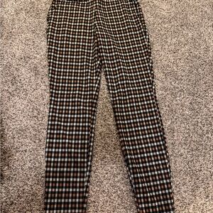 Stylish Checkered Women’s Leggings